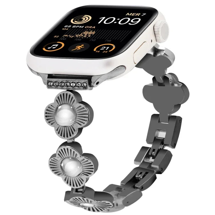 Four Leaf Clover Quick-Release Metal Chain Watch Band, For Apple Watch SE 2022 44mm, For Apple Watch Series 7 41mm, For Apple Watch Series 7 45mm, For Apple Watch Series 6 40mm, For Apple Watch Series 6 44mm, For Apple Watch Series 5 44mm