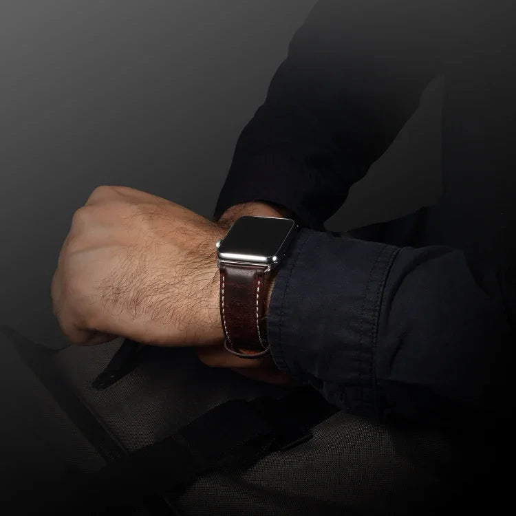 Denior オイルワックス レトロウォッチ レザーウォッチバンド Apple Watch Series 7 45mm / 6 & SE & 5 & 4 44mm / 3 & 2 & 1 42mm 用