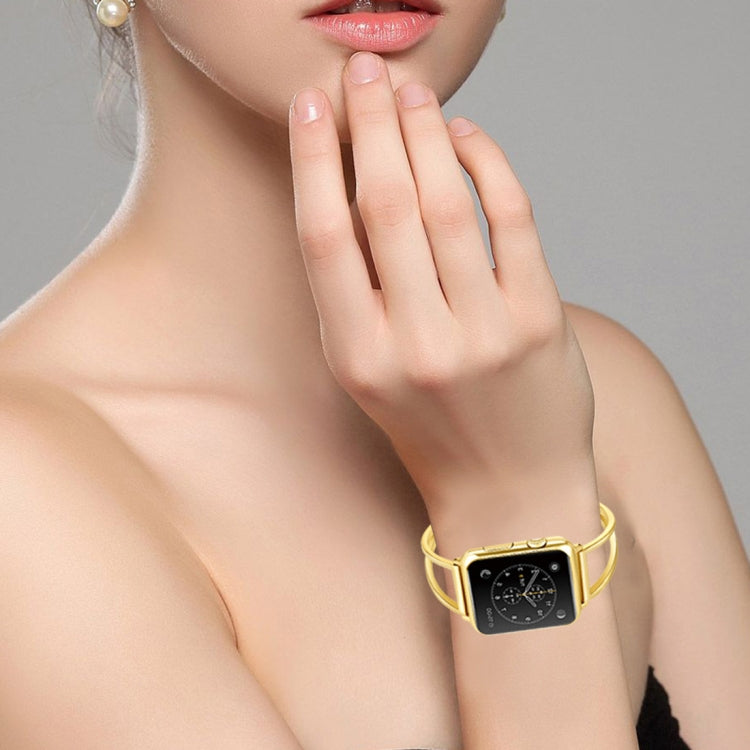 レターV字型ブレスレット メタルリストウォッチバンド ステンレススチールバックル付き Apple Watch Ultra 49mm & Watch Ultra 2 49mm / Series 10 46mm / 9&8&7 45mm / SE 3&SE 2&6&SE&5&4 44mm / 3&2&1 42mm, 7 45mm / 6&SE&5&4 44mm / 3&2&1 42mm
