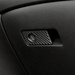 インフィニティ Q50 / Q60 2014-2020用 カーボンファイバー製フロント助手席収納ボックス装飾ステッカー 左ハンドル用、フロント助手席収納ボックス
