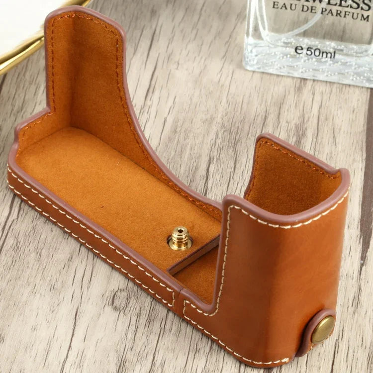 1/4インチネジ PUレザー カメラハーフケースベース FUJIFILM XE4用、FUJIFILM XE4用