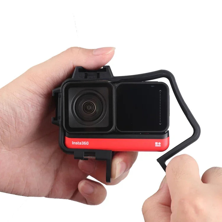 Insta360 One R用プラスチックフレームマウント保護ケースケージ 三脚ベースアダプター＆ロングスクリュー＆コールドシューベース付き、コールドシューフレーム