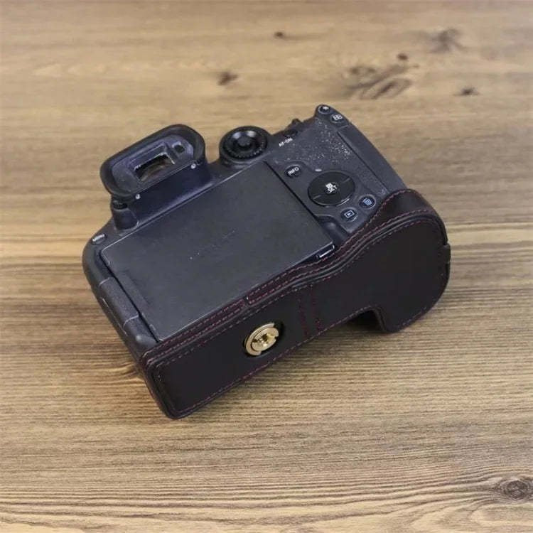 Canon EOS R7用 1/4インチネジ PUレザー カメラハーフケースベース, Canon EOS R7用