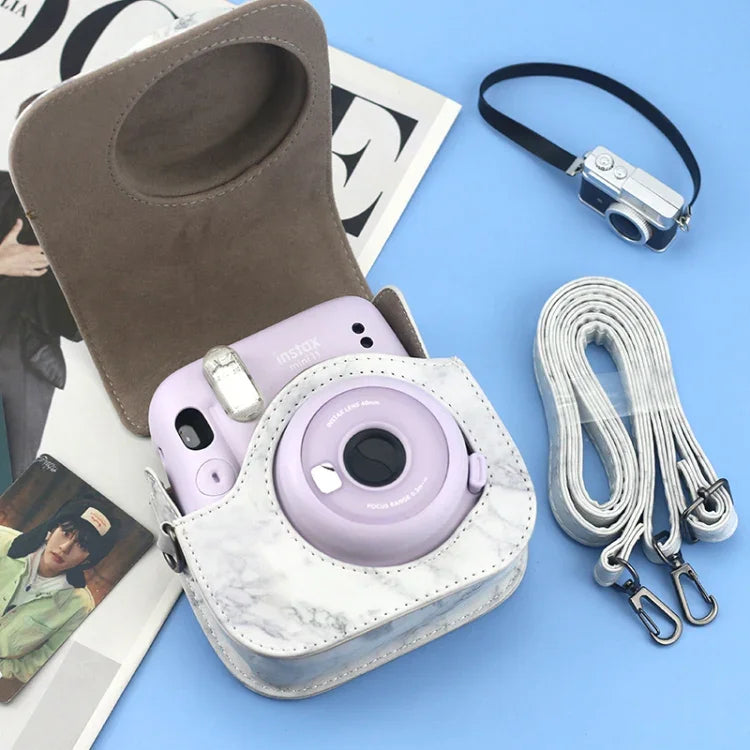 FUJIFILM instax mini 11 / 9 / 8 マーブルフルボディレザーケース カメラバッグ ストラップ付き