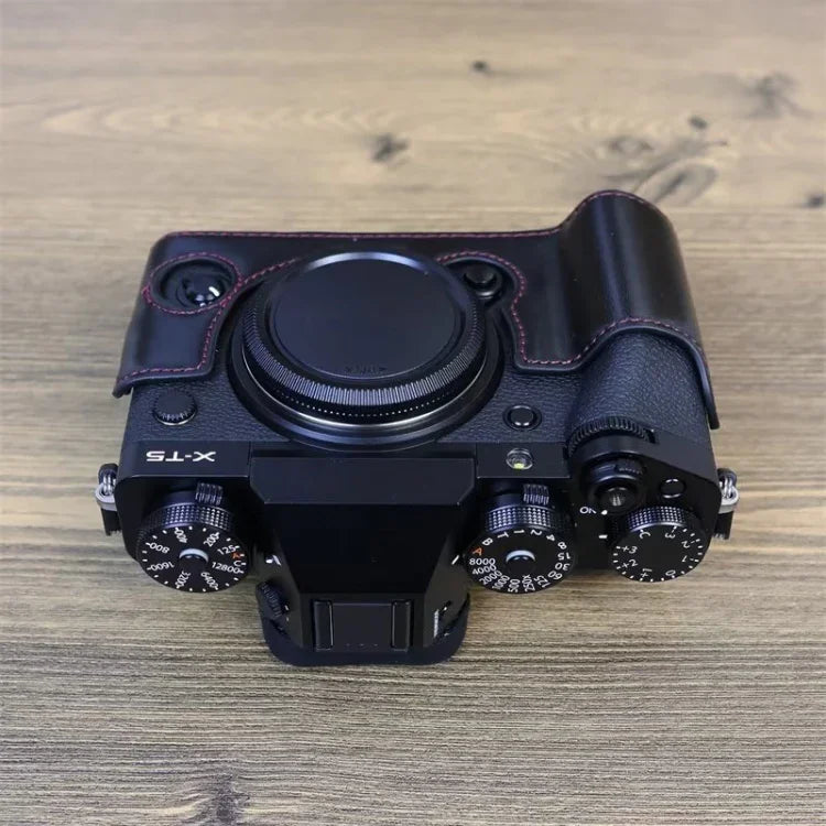 FUJIFILM X-T5用 1/4インチネジ PUレザーカメラハーフケースベース, FUJIFILM X-T5用