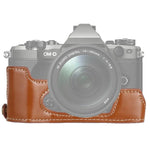 Olympus EM5 / EM5 Mark II用1/4インチネジ PUレザーカメラハーフケースベース、Olympus EM5用