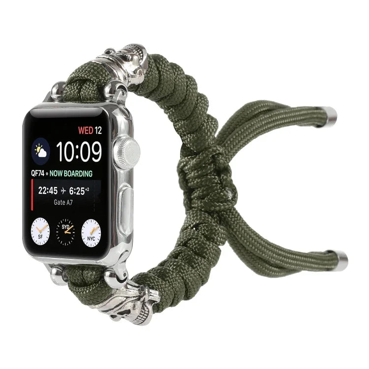 Apple Watch Ultra 49mm / Series 8&7 45mm / SE 2&6&SE&5&4 44mm / 3&2&1 42mm、Apple Watch Series 8&7 41mm / SE 2&6&SE&5&4 40mm / 3&2&1 38mm用 スカルアンブレラコード編みウォッチストラップ