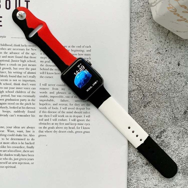 Apple Watch Series 6 & SE & 5 & 4 44mm / 3 & 2 & 1 42mm 用シリコンカラーマッチ交換用ウォッチバンド、Apple Watch 44mm/42mm用（ブラック＋レッド＋ホワイト）、Apple Watch 44mm/42mm用（ライトブルー＋ダークブルー＋イエロー）