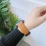 Apple Watch Series 6 & SE & 5 & 4 40mm / 3 & 2 & 1 38mm 用クレイジーホーステクスチャ＋フラットテクスチャレザー交換用ウォッチバンド、Apple Watch Series 7 41mm / 6 & SE & 5 & 4 40mm / 3 & 2 & 1 38mm 用