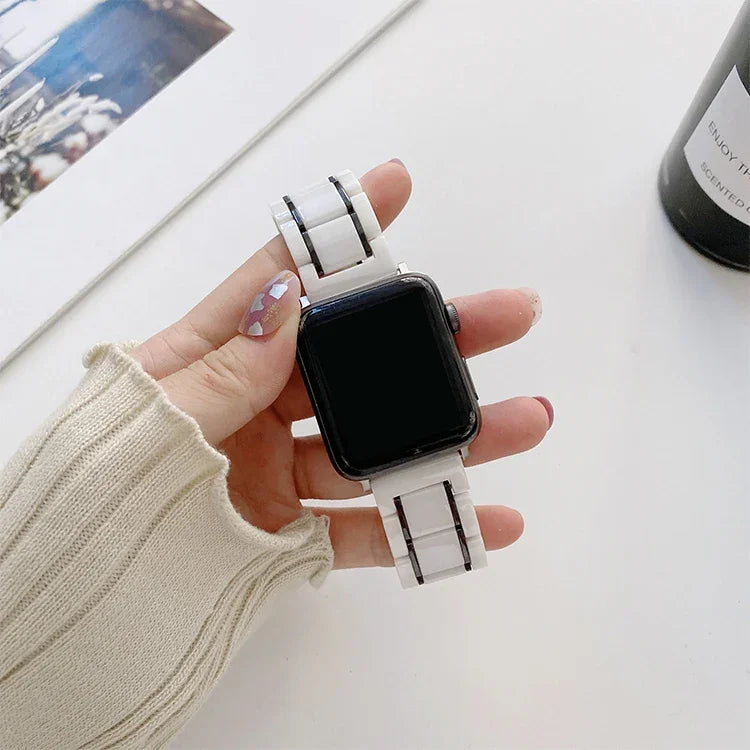 Apple Watch Series 7 45mm / 6 & SE & 5 & 4 44mm / 3 & 2 & 1 42mm、7 41mm / 6 & SE & 5 & 4 40mm / 3 & 2 & 1 38mm 用五珠セラミックスチール交換用ウォッチバンド