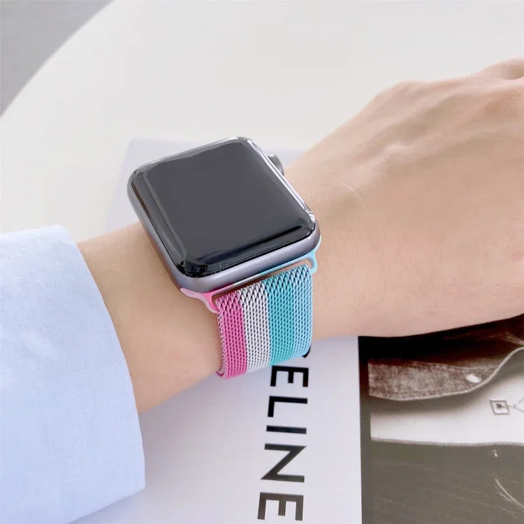 四色ミラネーゼ交換ストラップウォッチバンド、Apple Watch Series 7 41mm / & 6 & SE & 5 & 4 40mm対応、Apple Watch Series 7 45mm / & 6 & SE & 5 & 4 44mm対応