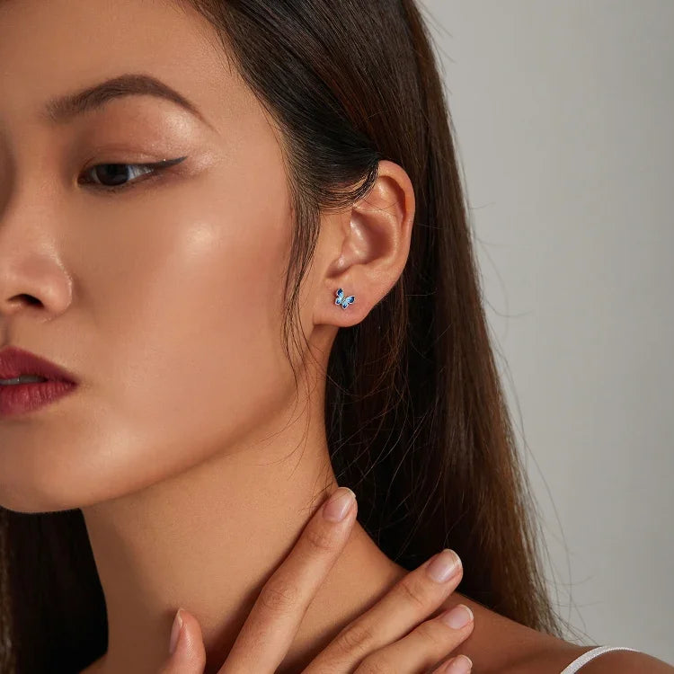 S925スターリングシルバー 蝶のイヤースタッド レディースイヤリング、蝶