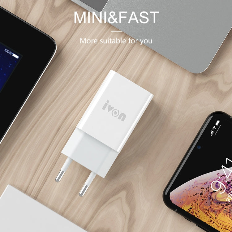 IVON AD-33 2in1 2.1A シングルUSBポートトラベルチャージャー + 1m USB to USB-C / Type-Cデータケーブルセット、EUプラグ、USプラグ