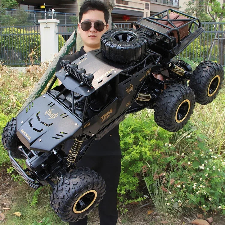 4WD Oversized Alloy Six Wheel Vehicle RC Car, (Black), (Gold)