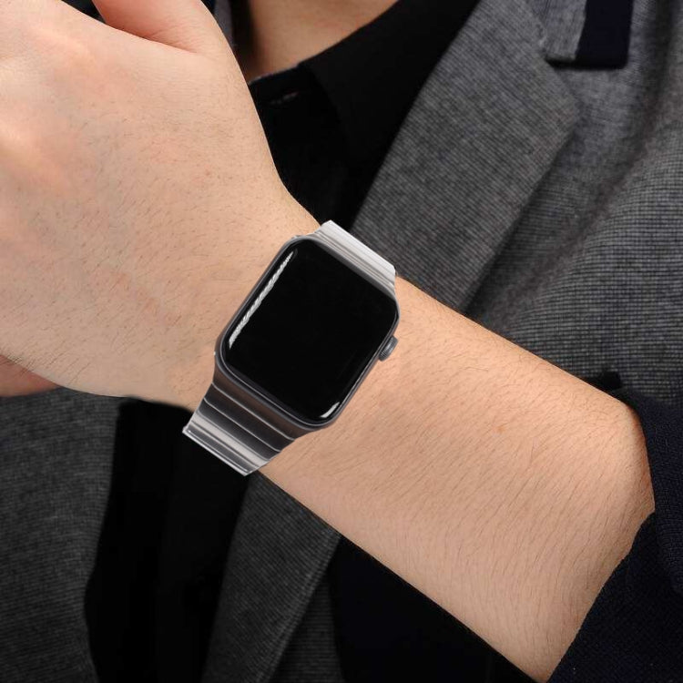ワンビーズスチールバタフライバックルウォッチバンド Apple Watchシリーズ用、Apple Watchシリーズ 8&7 41mm用、Apple Watch Ultra 49mm / シリーズ 8&7 45mm用、7 41mm / 6&SE&5&4 40mm / 3&2&1 38mm、7 45mm / 6&SE&5&4 44mm / 3&2&1 42mm