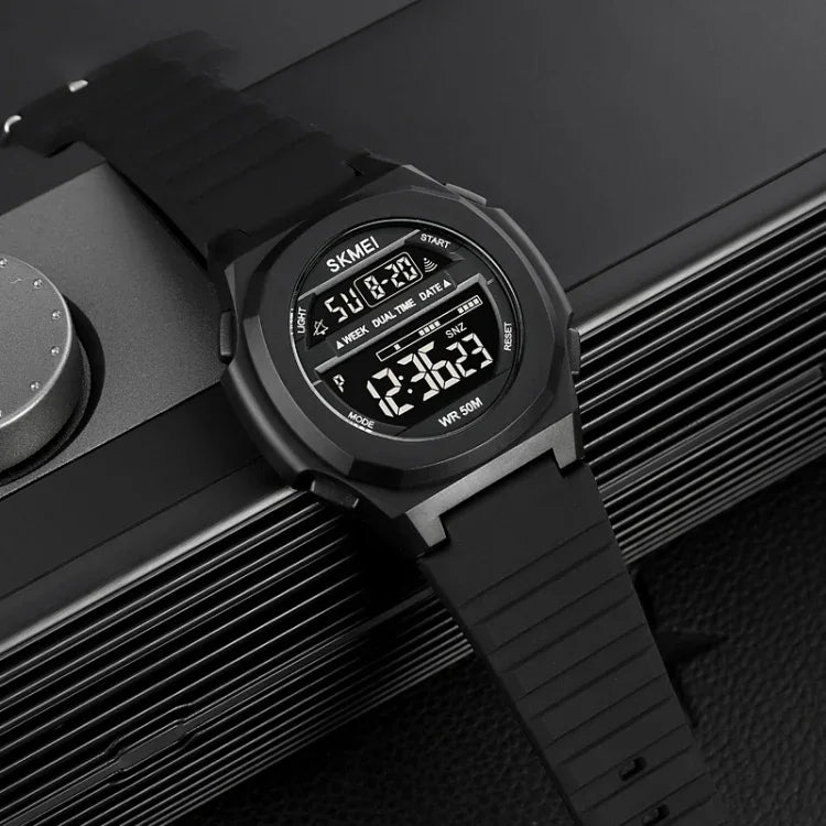 SKMEI 1821 Stainless Steel Buckle Silicone Strap Electronic Watch