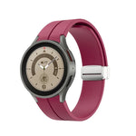 折りたたみシルバーバックルシリコンウォッチバンド、Samsung Galaxy Watch5 40＆44mm／Pro 45mm用