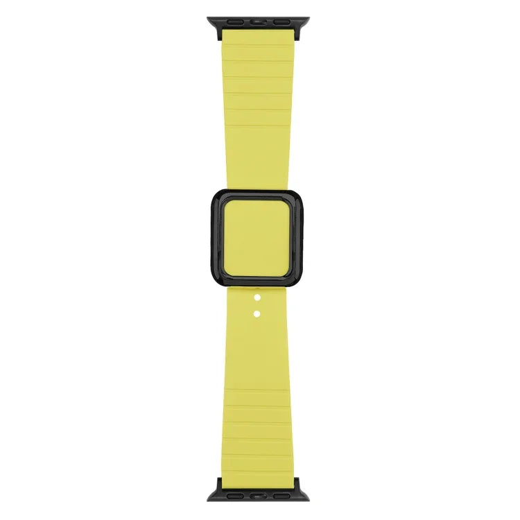 ブラックスクエアバックルシリコンウォッチバンド Apple Watchシリーズ用、7 45mm / 6&SE&5&4 44mm / 3&2&1 42mm、7 41mm / 6&SE&5&4 40mm / 3&2&1 38mm