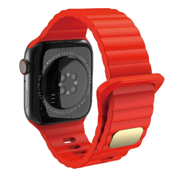 通気性のある肌に優しいシリコン、Apple Watch Ultra 49mm / シリーズ 8&7 45mm / SE 2&6&SE&5&4 44mm / 3&2&1 42mm、シリーズ 8&7 41mm / SE 2&6&SE&5&4 40mm / 3&2&1 38mm 用