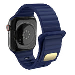 通気性のある肌に優しいシリコン、Apple Watch Ultra 49mm / シリーズ 8&7 45mm / SE 2&6&SE&5&4 44mm / 3&2&1 42mm、シリーズ 8&7 41mm / SE 2&6&SE&5&4 40mm / 3&2&1 38mm 用