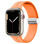 マグネティックフォールドクラスプシリコンウォッチバンド、Apple Watch Series 8&7 45mm用、Apple Watch Series 8&7 41mm用