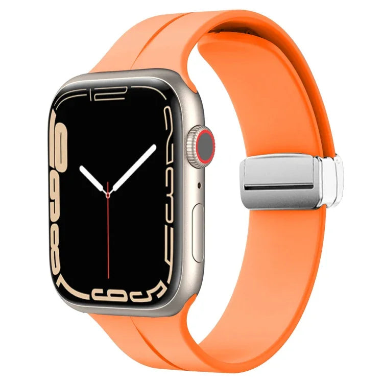 マグネティックフォールドクラスプシリコンウォッチバンド、Apple Watch Series 8&7 45mm用、Apple Watch Series 8&7 41mm用