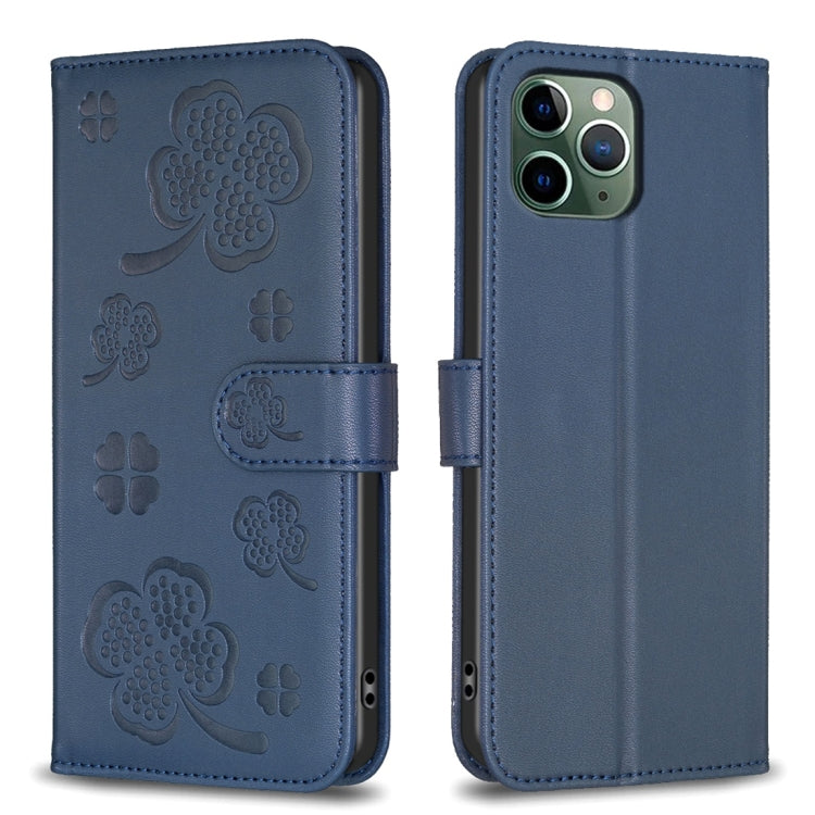 四つ葉の型押しレザー電話ケース、iPhone 11 Pro用、iPhone X / XS用、iPhone XR用、iPhone XS Max用、iPhone 7 Plus / 8 Plus用
