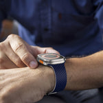 カーボンファイバー磁気シルバーバックルウォッチバンド、Apple Watch Series 9 45mm用、Apple Watch Series 9 41mm用、Apple Watch Ultra 49mm用
