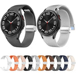 マグネット式シルバーバックルレザーシリコンウォッチバンド、Samsung Galaxy Watch 6用