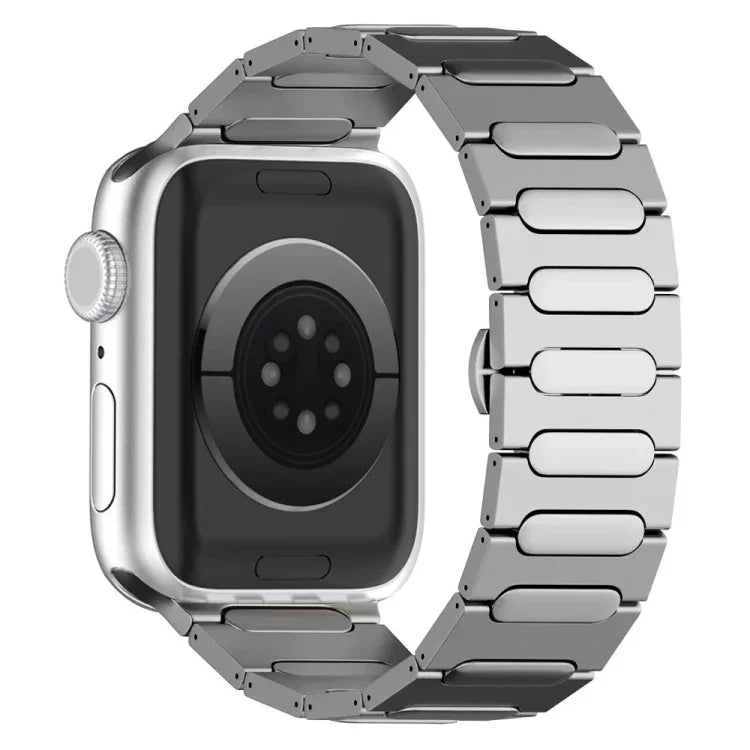 オーバルバタフライバックルチタン合金ウォッチバンド、Apple Watch SE 2023 44mm用、Apple Watch Ultra 2 49mm用、Apple Watch Series 9 45mm用、Apple Watch Ultra 49mm用、Apple Watch Series 8 45mm用、Apple Watch SE 2022 44mm用...