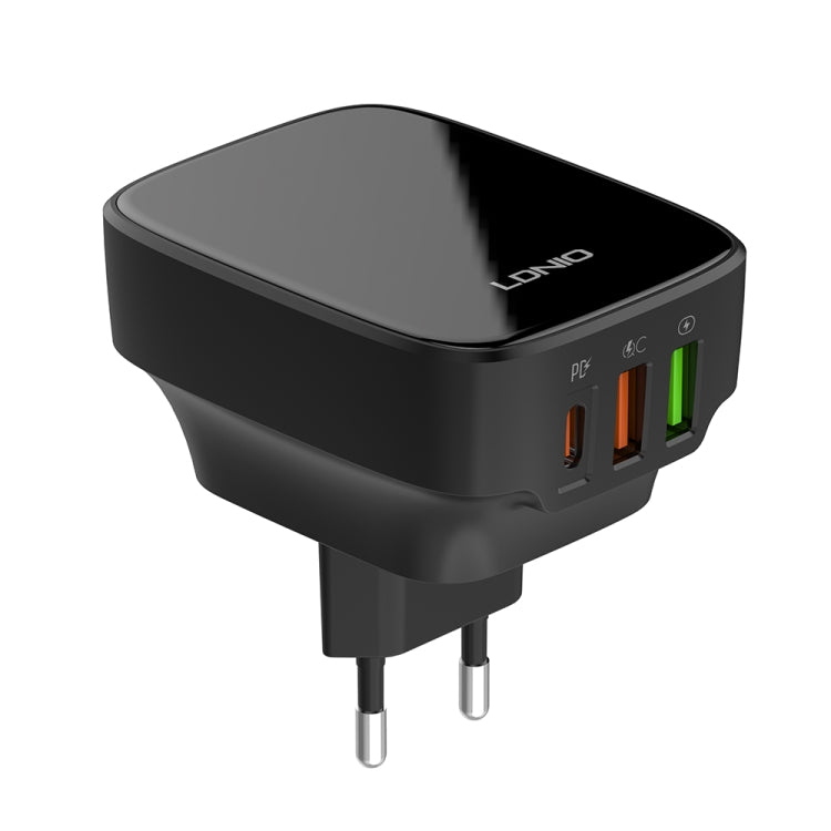 LDNIO Q334 32W Type-C + デュアル USB ポートチャージャー 1m マイクロ USB データケーブル付き、EUプラグ