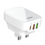 LDNIO Q334 32W Type-C + デュアル USB ポートチャージャー 1m USB-C / Type-C to USB-C / Type-C データケーブル付き、EUプラグ、UKプラグ、USプラグ
