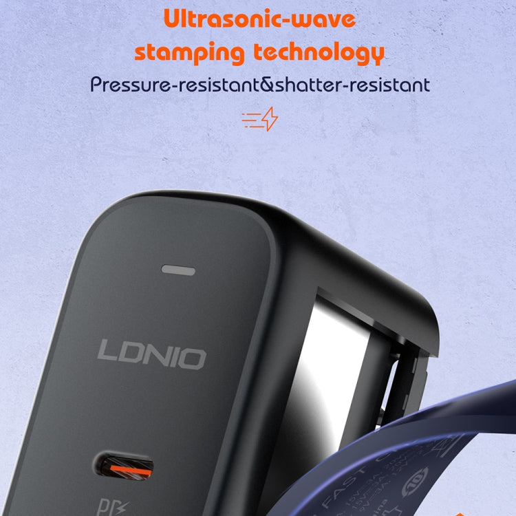LDNIO Q366 65W USB + デュアル Type-C ポートチャージャー 1m USB-C / Type-C to USB-C / Type-C データケーブル付き、EUプラグ、UKプラグ、USプラグ