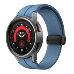 Kalebol 凹型折りたたみマグネットバックルシリコンストラップ、Samsung Galaxy Watch7 / 6 / 5 用