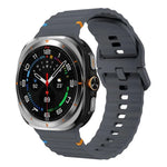 Samsung Galaxy Watch8 Classic 46mm / Watch8 44mm / 40mm用 xDfind ウェービーグレイン ステッチ入りシリコンウォッチバンド、L