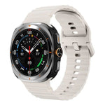Samsung Galaxy Watch8 Classic 46mm / Watch8 44mm / 40mm用 xDfind ウェービーグレイン ステッチ入りシリコンウォッチバンド、L