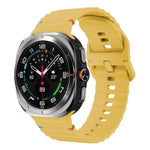 Samsung Galaxy Watch8 Classic 46mm / Watch8 44mm / 40mm用 xDfind ウェービーグレイン ステッチ入りシリコンウォッチバンド、L