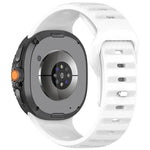 xDfind ラウンドドット シルバースタッズ バックル シリコンウォッチバンド、Samsung Galaxy Watch Ultra/Ultra 2025用、Samsung Galaxy Watch8 / 8 Classic用