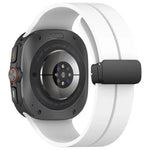 xDfind フラットヘッド グルーブ 折りたたみ ブラックバックル シリコンウォッチバンド、Samsung Galaxy Watch Ultra / Ultra 2025用