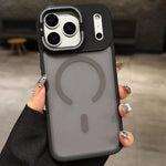 スキンフィールマットメタルレンズホルダーMagSafe磁気スマホケース、iPhone 17 Pro Max用、iPhone 17 Pro用、iPhone 17用、iPhone Air用、iPhone 16 Pro Max用、iPhone 16 Pro用