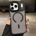 スキンフィールマットメタルレンズホルダーMagSafe磁気スマホケース、iPhone 17 Pro Max用、iPhone 17 Pro用、iPhone 17用、iPhone Air用、iPhone 16 Pro Max用、iPhone 16 Pro用