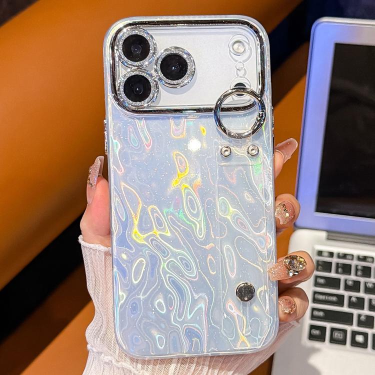 プラチナムしわテクスチャーリストバンドホルダーTPUスマホケース（レンズフィルム付き）、iPhone 13用
