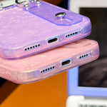 プラチナム波紋テクスチャーリストバンドホルダーTPUスマホケース（レンズフィルム付き）、iPhone 13用