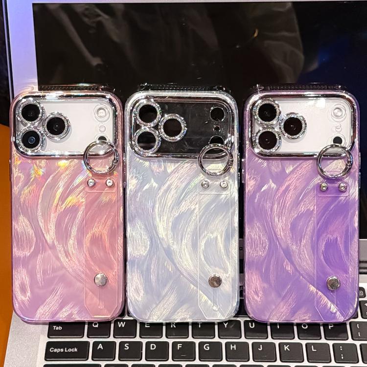 プラチナム羽ガーゼテクスチャーリストバンドホルダーTPUスマホケース（レンズフィルム付き）、iPhone 13用