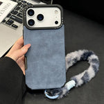 フェイクスエード生地TPUスマホケース スクリーンプリントのウサギぬいぐるみロープ付き、iPhone 17 Pro Max用、iPhone 17 Pro用、iPhone 17用、iPhone 16 Pro Max用、iPhone 16 Pro用、iPhone 16用、iPhone 15 Pro Max用、iPhone 15 Pro用