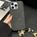 フェイクスエード生地TPUスマホケース スクリーンプリントのウサギぬいぐるみロープ付き、iPhone 17 Pro Max用、iPhone 17 Pro用、iPhone 17用、iPhone 16 Pro Max用、iPhone 16 Pro用、iPhone 16用、iPhone 15 Pro Max用、iPhone 15 Pro用