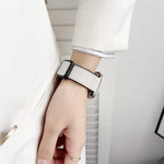 xDfind ライチテクスチャー ヴィーガンレザー マグネットバックル 時計バンド、Apple Watch 42 / 44 / 45 / 46 / 49mm用、Apple Watch 38 / 40 / 41 / S11 42mm用