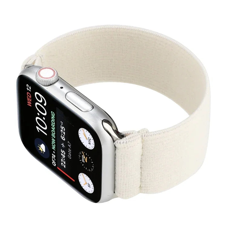 Solid Color Silicone Replacement Strap Watchband for Apple Watch Series 7 41mm and 45mm models.