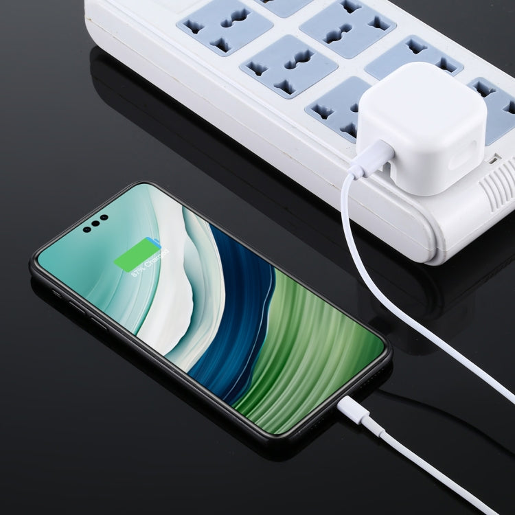急速充電トラベルPD充電器 クイックチャージアダプター、UKプラグ