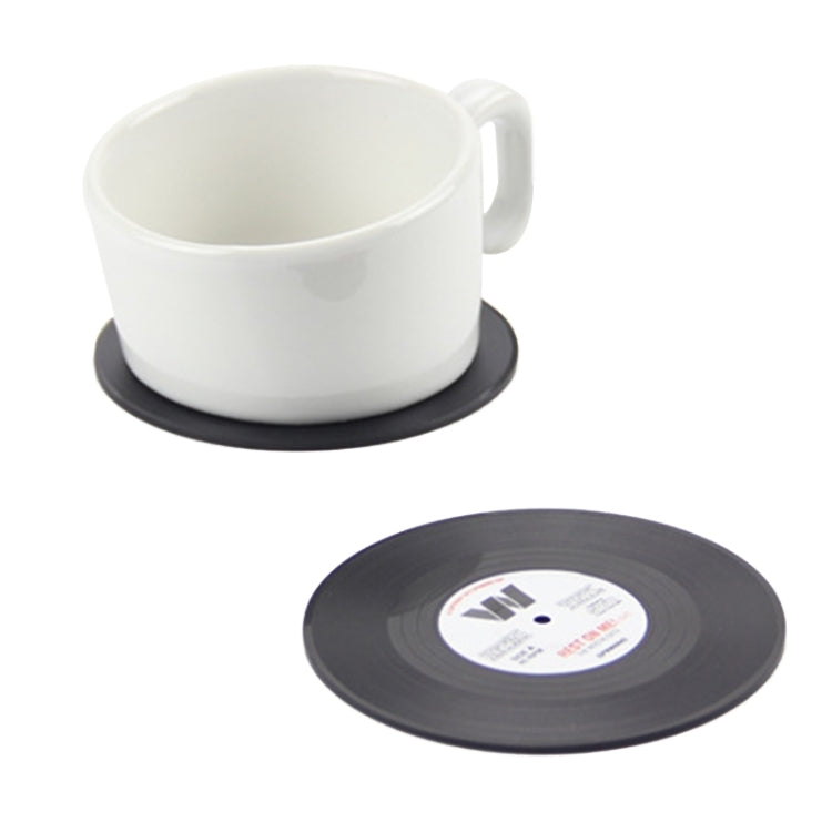 6個セット レトロブラックビニールCDレコード ドリンクコースター ホームテーブルカップマット装飾 コーヒードリンクプレースマット 食器 回転、直径：10.7cm、6個セットカップマット